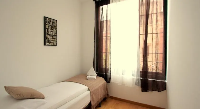 Be Mate Paseo De Gracia Aparthotel Barcelona