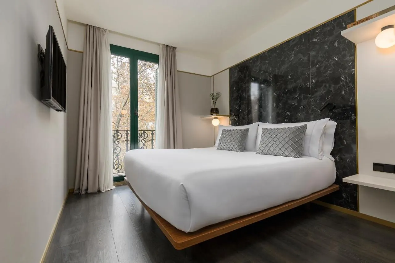 Be Mate Paseo De Gracia Aparthotel Barcelona 3*,