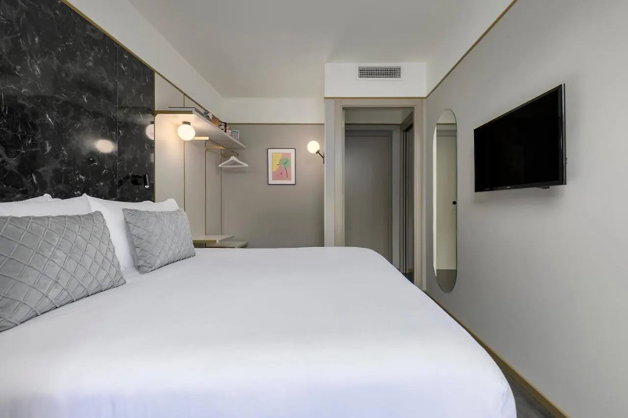 Be Mate Paseo De Gracia Aparthotel Barcelona
